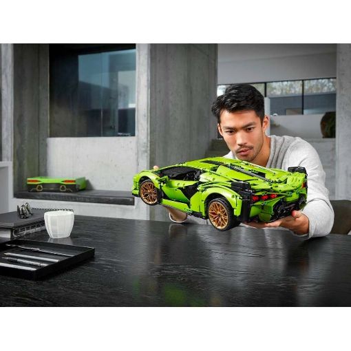 Εικόνα της LEGO Technic: Lamborghini Sian FKP-37 42115