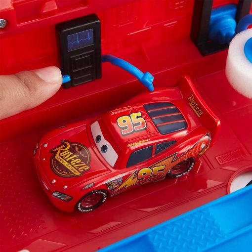 Εικόνα της Mattel Cars - Transforming Mack Playset Νταλίκα που Ανοίγει HDC75