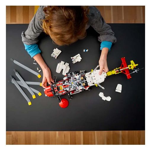 Εικόνα της LEGO Technic: Airbus H175 Rescue Helicopter 42145