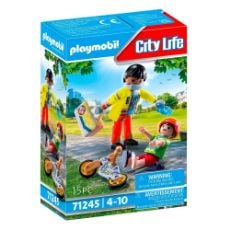 Εικόνα της Playmobil City Life - Διασώστης και Παιδάκι 71245