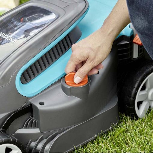 Εικόνα της Μηχανή Γκαζόν Μπαταρίας Gardena PowerMax 32/36V P4A Solo 14621-55