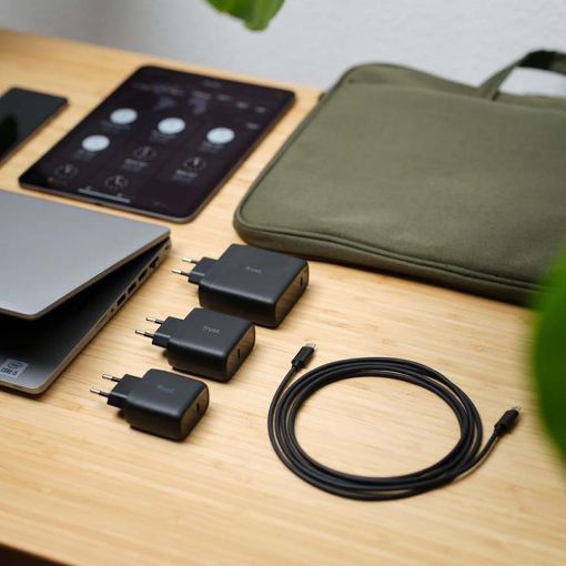 Εικόνα της Τροφοδοτικό Laptop Trust Maxo 45W USB-C Black 24816