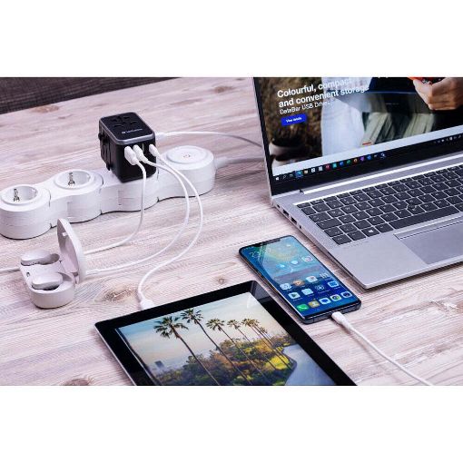Εικόνα της Universal Travel Adapter Verbatim 2xUSB-C & 3xUSB  Black UTA-04 49546