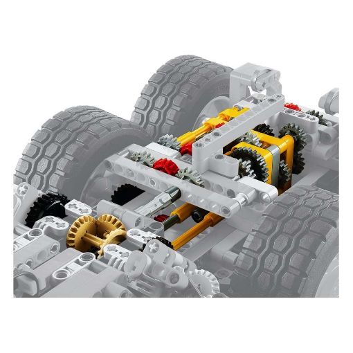 Εικόνα της LEGO Technic: 6x6 Volvo Articulated Hauler 42114