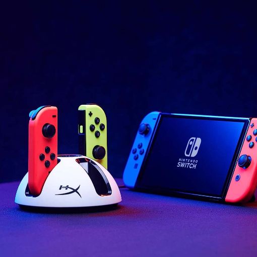 Εικόνα της HyperX ChargePlay Quad 2 Nintendo Switch White/Red 6Y2G7AA