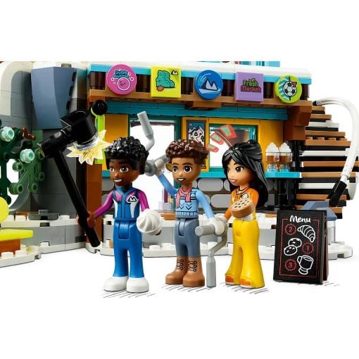 Εικόνα της LEGO Friends: Holiday Ski Slope & Cafe 41756