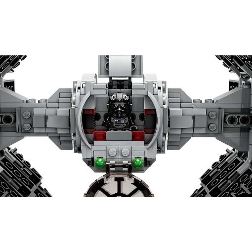 Εικόνα της LEGO Star Wars: Mandalorian Fang Fighter vs TIE Interceptor 75348