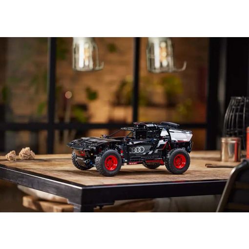 Εικόνα της LEGO Technic: Audi RS Q e-tron 42160