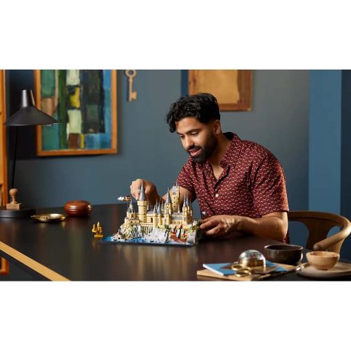 Εικόνα της LEGO Harry Potter: Hogwarts Castle & Grounds 76419