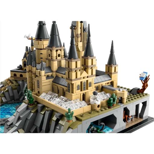 Εικόνα της LEGO Harry Potter: Hogwarts Castle & Grounds 76419