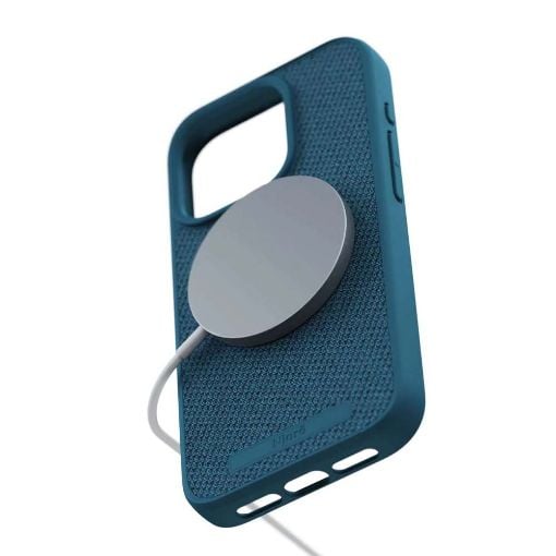 Εικόνα της Θήκη Njord Fabric MagSafe for iPhone 15 Pro Deep Sea NA53FA01