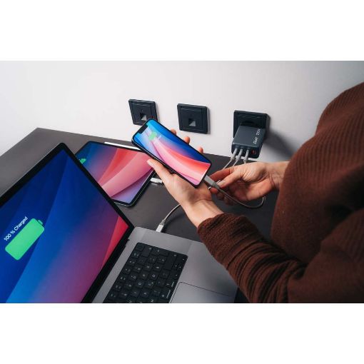 Εικόνα της Φορτιστής Verbatim GaN 3x USB-C & USB-A 200W Grey 32204