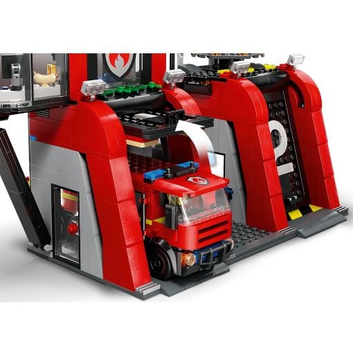 Εικόνα της LEGO City: Fire Station with Fire Truck 60414