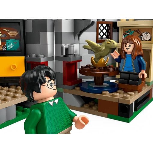 Εικόνα της LEGO Harry Potter: Hagrid's Hut, An Unexpected Visit 76428