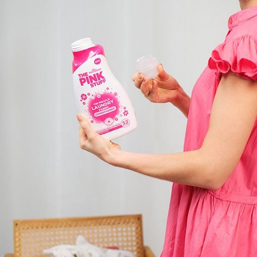 Εικόνα της Μαλακτικό Ρούχων The Pink Stuff The Miracle Laundry Fabric Conditioner 960ml