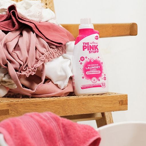 Εικόνα της Μαλακτικό Ρούχων The Pink Stuff The Miracle Laundry Fabric Conditioner 960ml