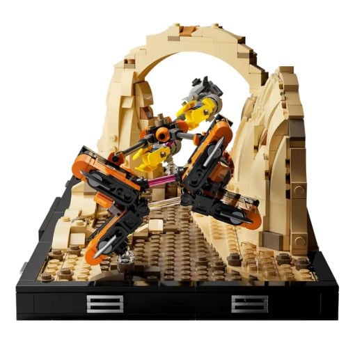 Εικόνα της LEGO Star Wars: Mos Espa Podrace Diorama 75380