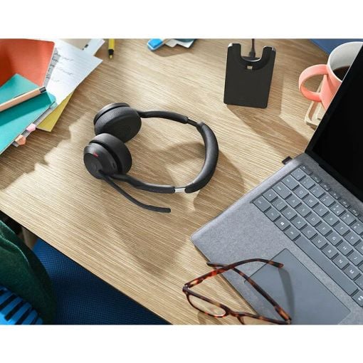 Εικόνα της Headset Jabra Evolve2 55 UC Stereo USB-A with Charging Stand Black 25599-989-989