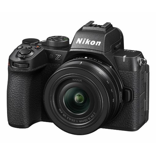 Εικόνα της Nikon Z50II + Nikkor Z DX 16-50mm f/3.5-6.3 VR + Nikkor Z DX 50-250mm f/4.5-6.3 VR