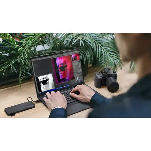 Εικόνα της Lenovo Slim Travel Dock USB-C Eclipse Black 4X11N40212