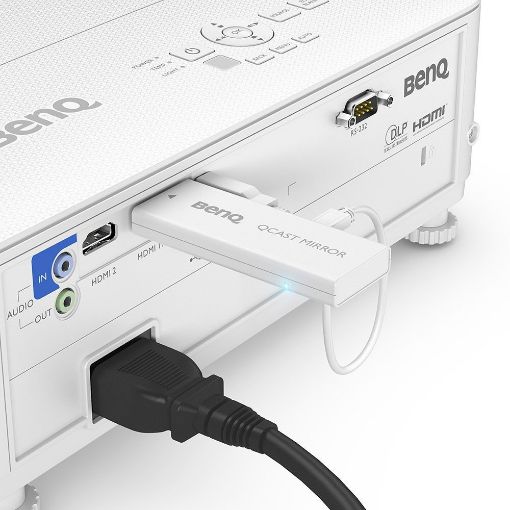 Εικόνα της Projector BenQ TH585P DLP Full HD 1080p White 9H.JLS77.14E