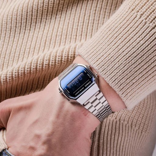 Εικόνα της Ψηφιακό Ρολόι Casio Vintage Iconic με Μεταλλικό Μπρασελέ Silver/Blue A168WEM-2BEF