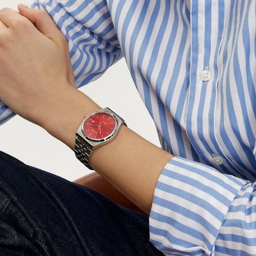 Εικόνα της Ρολόι Casio Collection Standard με Ασημί Μεταλλικό Μπρασελέ Κόκκινο MTP-B145D-4A2VEF