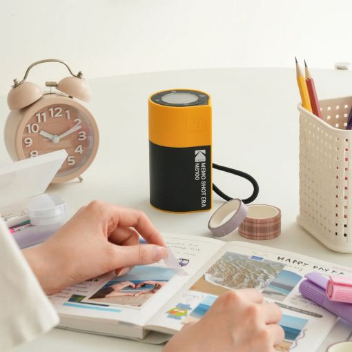 Εικόνα της Kodak Memo Shot Era Instant Camera & Photo Label Printer Yellow KOCAMMS100Y