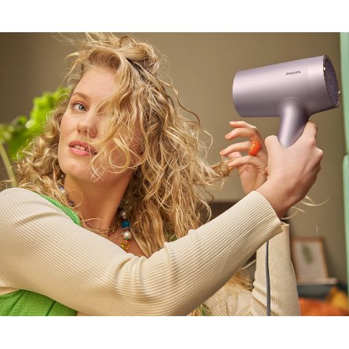 Εικόνα της Πιστολάκι Μαλλιών Philips 7000 Series ThermoShield 1800W Purple BHD723/10