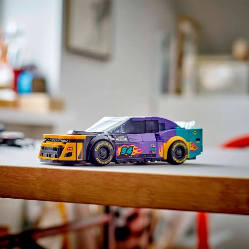Εικόνα της LEGO Speed Champions: NASCAR Next Gen Chevrolet Camaro ZL1 76935