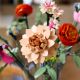 Εικόνα της LEGO Botanicals: Pretty Pink Flower Bouquet 10342