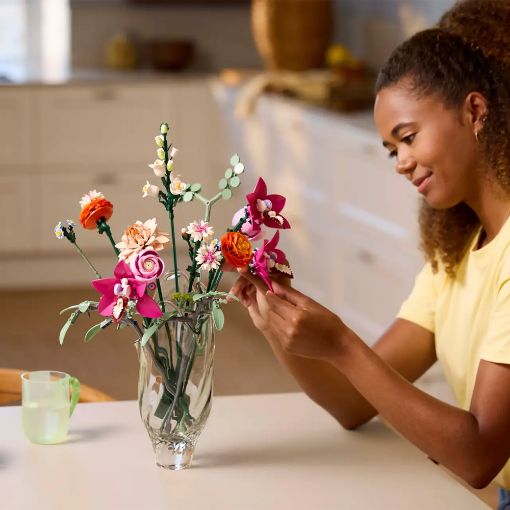 Εικόνα της LEGO Botanicals: Pretty Pink Flower Bouquet 10342
