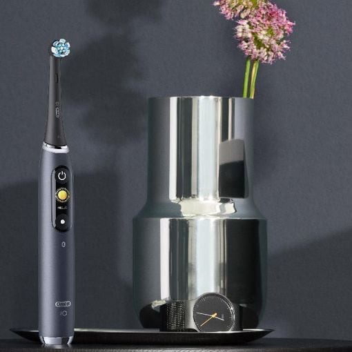 Εικόνα της Ηλεκτρική Οδοντόβουρτσα Oral-B iO Series 9 Black Onyx