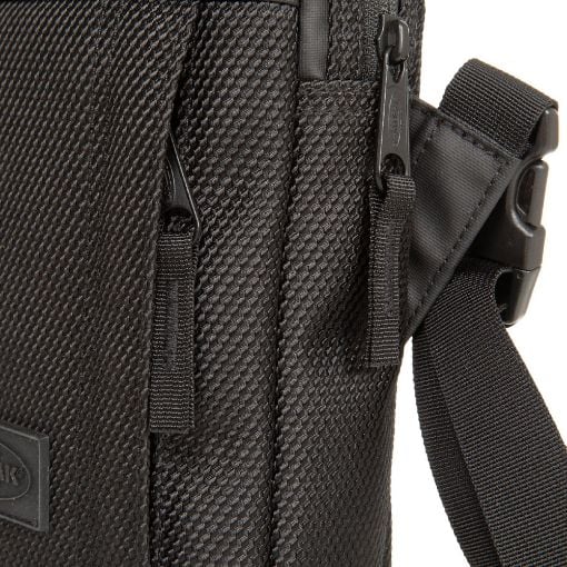 Εικόνα της Eastpak - Τσαντάκι Χιαστί The One CNNCT Coat EK0A5B8180W1