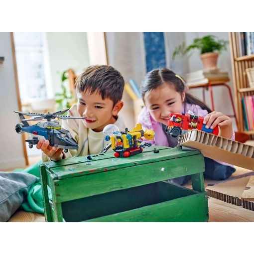 Εικόνα της LEGO City: Helicopter, Fire Truck & Submarine Remix 60462