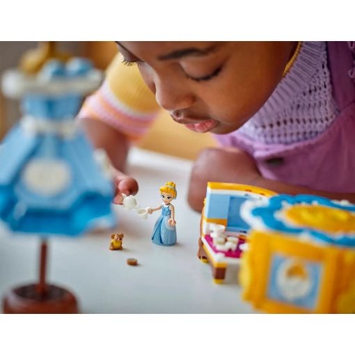 Εικόνα της LEGO Disney Princess: Cinderella's Dress 43266