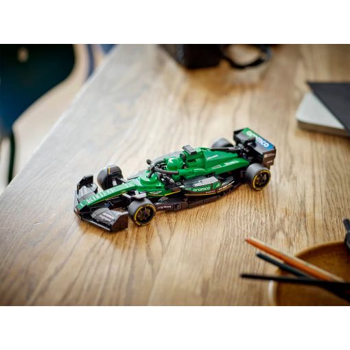 Εικόνα της LEGO Speed Champions: Aston Martin Aramco F1 AMR24 Race Car 77245