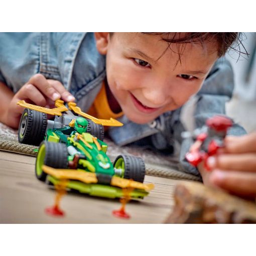 Εικόνα της LEGO Ninjago: Lloyd’s Pull-Back Race Car 71828