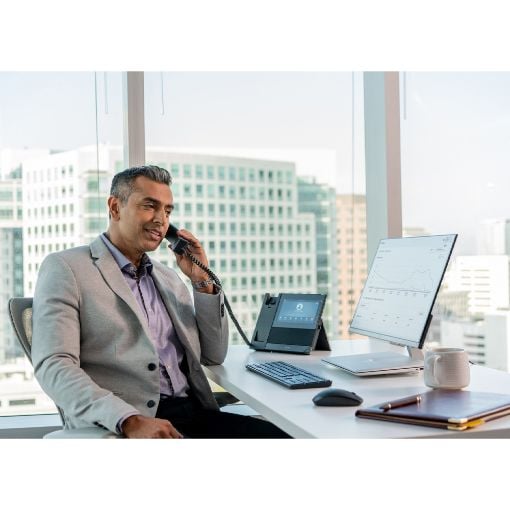Εικόνα της Ενσύρματο Τηλέφωνο Poly CCX 600 Business Media Microsoft Teams PoE 82Z84AA