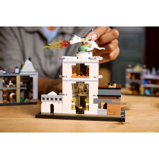 Εικόνα της LEGO Harry Potter: Diagon Alley Wizarding Shops 76444