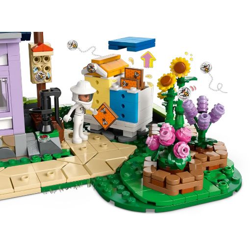 Εικόνα της LEGO Friends: Beekeepers' House and Flower Garden 42669