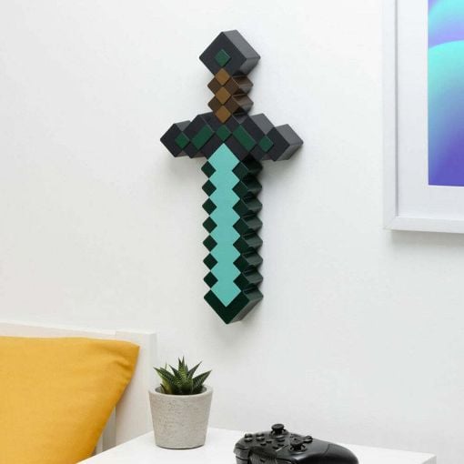 Εικόνα της Φωτιστικό Paladone Minecraft Diamond Sword PP12711MCF