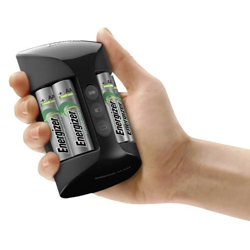 Εικόνα της Φορτιστής Μπαταριών Energizer Accu Recharge Pro Ni-MH AA/AAA + Μπαταρίες AA 2000mAh 4τμχ 17548
