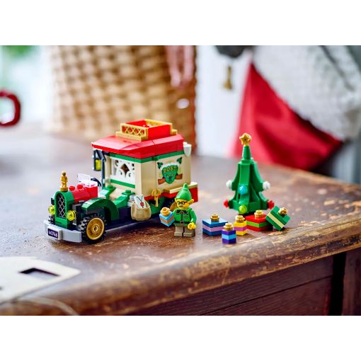 Εικόνα της LEGO Santa's Delivery Truck 40746