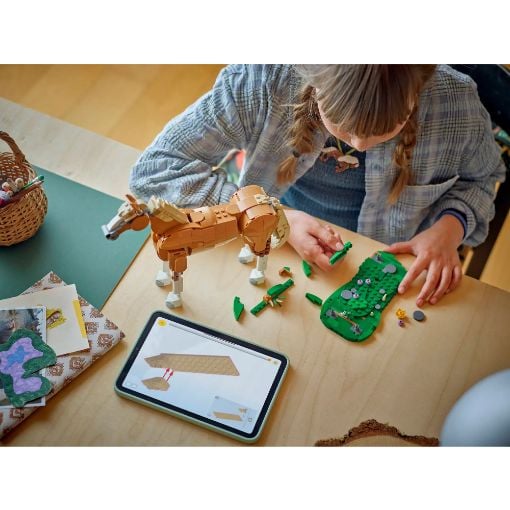 Εικόνα της LEGO Creator: 3 in 1 Beautiful Horse 31166