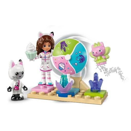 Εικόνα της LEGO Gabby's Dollhouse: Sweet Treat Mountain & Kitty Garden 11205