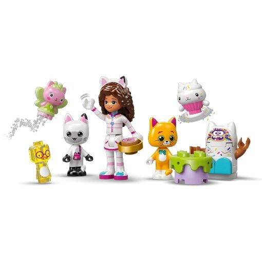 Εικόνα της LEGO Gabby's Dollhouse: Sweet Treat Mountain & Kitty Garden 11205