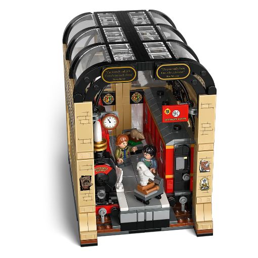 Εικόνα της LEGO Harry Potter: Book Nook: Hogwarts Express 76450
