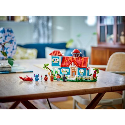 Εικόνα της LEGO Disney: Lilo and Stitch Beach House 43268
