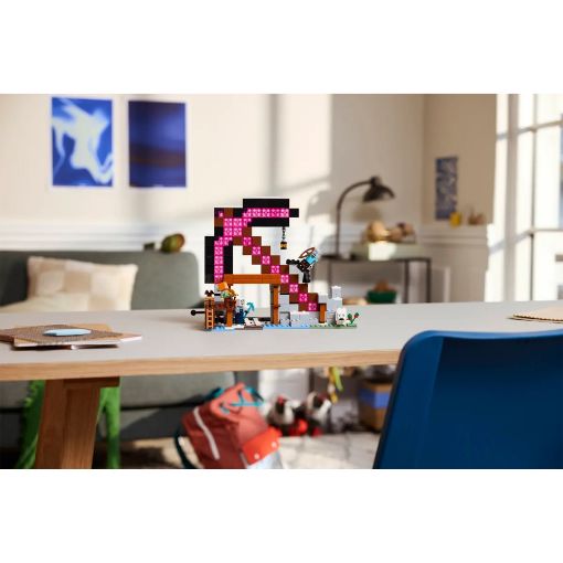 Εικόνα της LEGO Minecraft: The Pickaxe Mine 21277